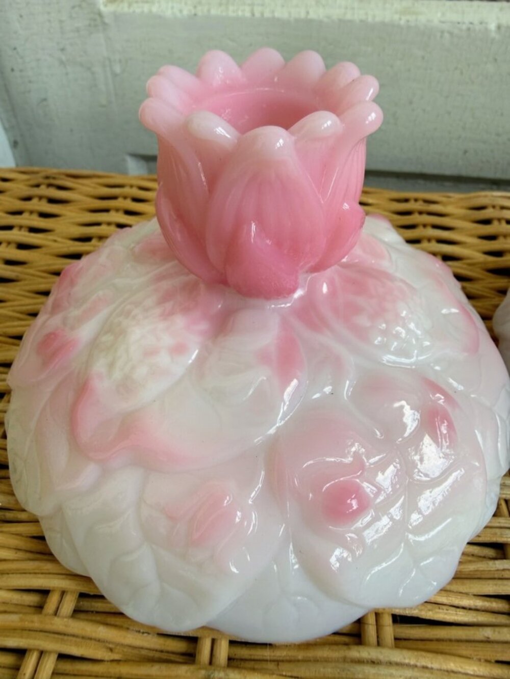 Vintage 60s Fenton Rosalene Pink Water Lily candle holders - Picture 4 of 9